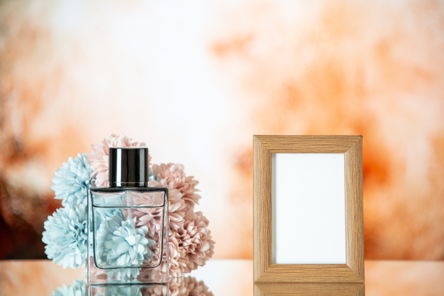 How to Set up a Perfumery and Cosmetics Wholesale Business in the UAE