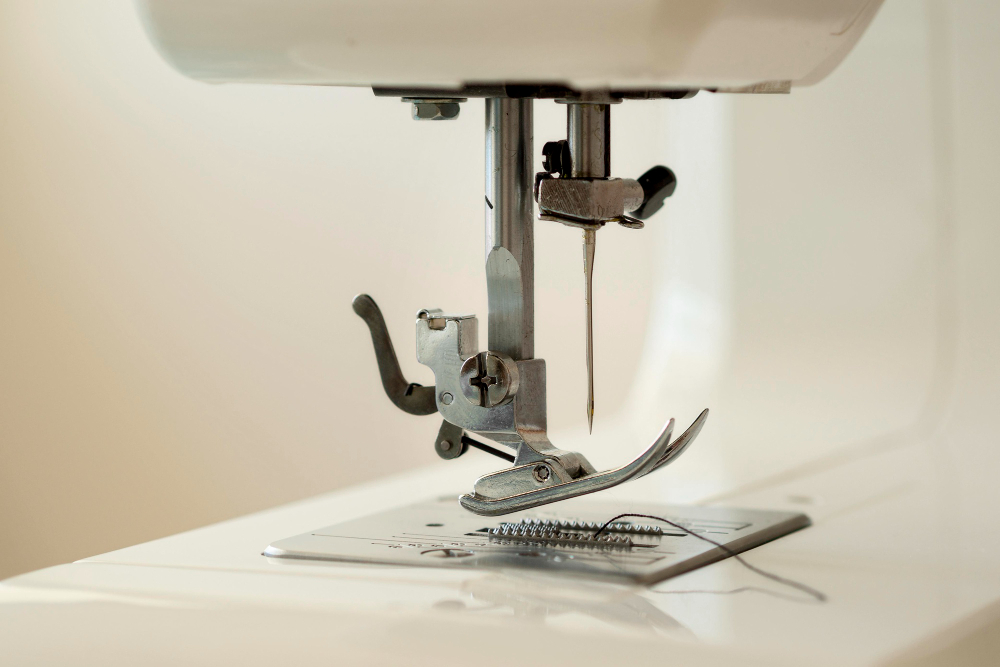 How to Set up a Wholesale Sewing Machine Supplier Business in the UAE