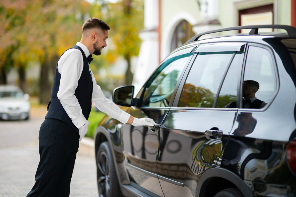 How to Set up a Porter and Valet Services Business in the UAE