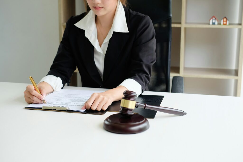 Business Setup UAE Free Zone Cost